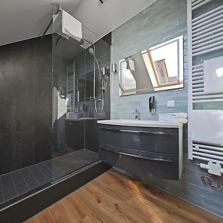 Hotel Lakeside Michaela