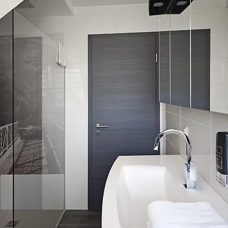 Lakeside Michaela 4* Antrifttal