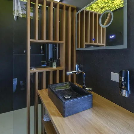 Lakeside Michaela 4*