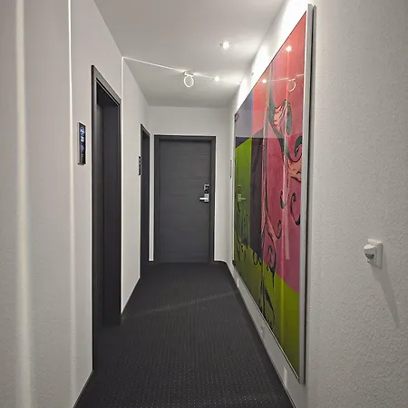 Lakeside Michaela 酒店 Antrifttal