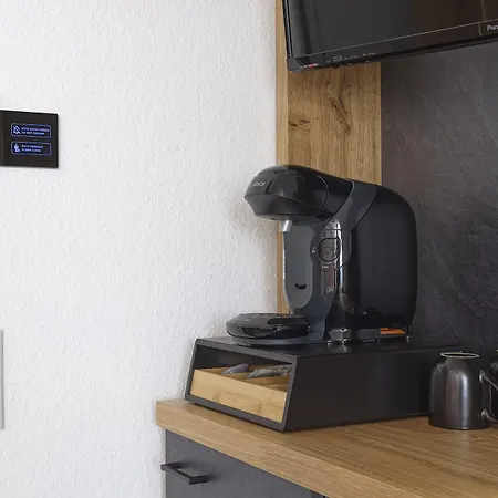 Lakeside Michaela Hotel