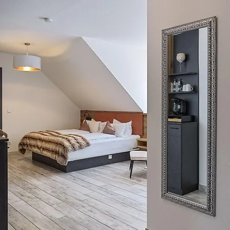 酒店 Lakeside Michaela 4*