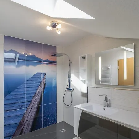 Lakeside Michaela Hotel 4*