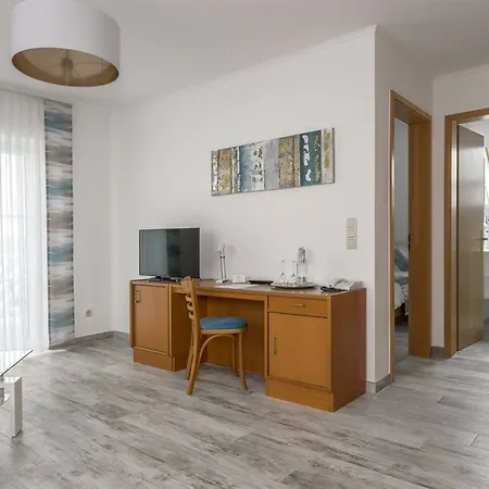 Lakeside Michaela 酒店 Antrifttal