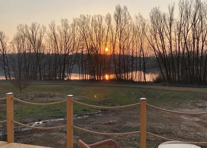 Hotel Lakeside Michaela 4*