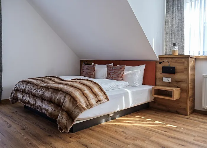 Lakeside Michaela Hotel 4*