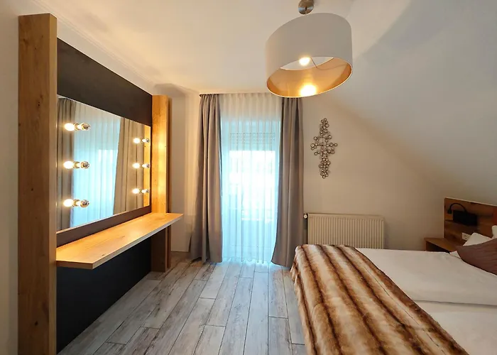 Hotel Lakeside Michaela